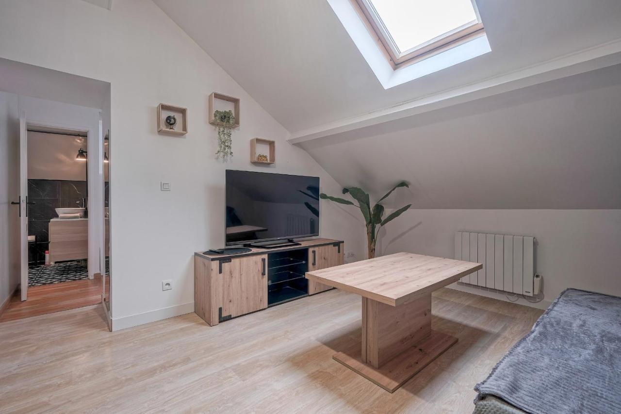 Liberation - F2 Apartment Near Disneyland Paris Montry Dış mekan fotoğraf